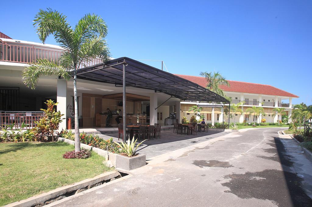 Narmada Convention Hall Hotel Mataram Exterior photo
